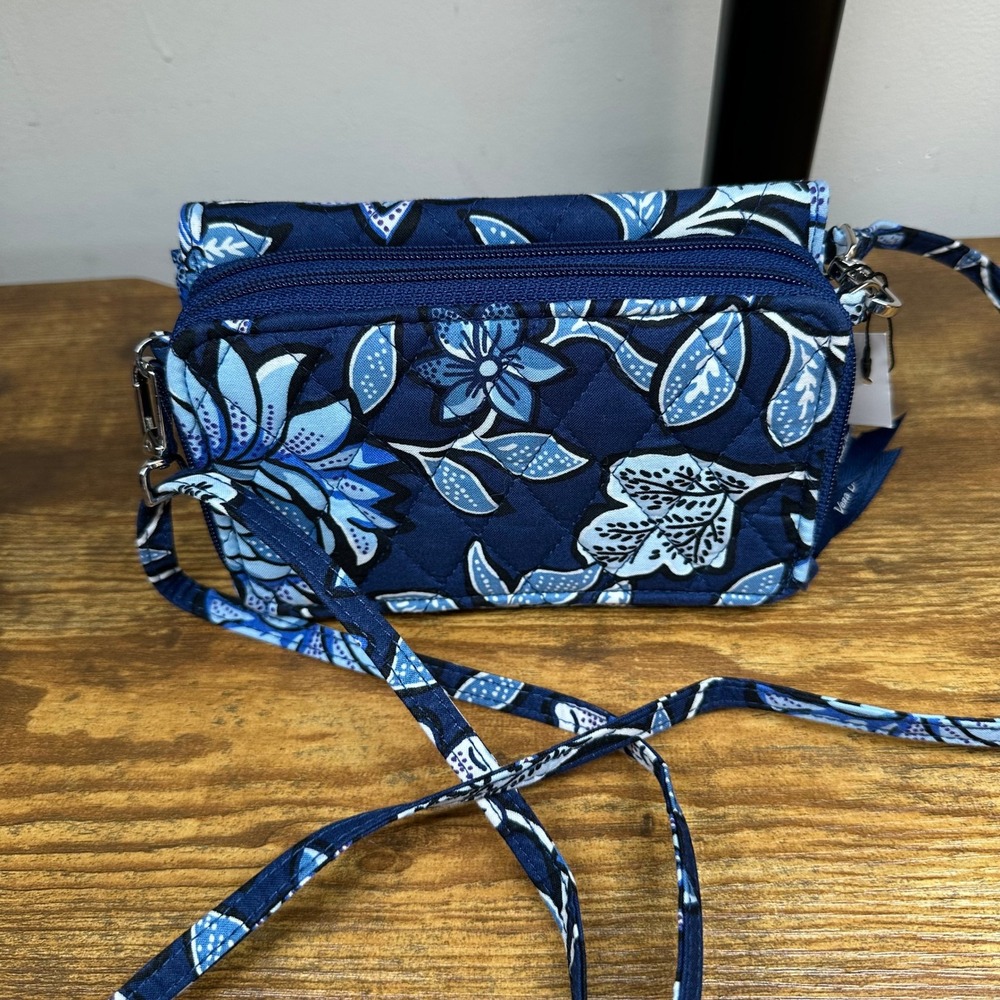 NEW Vera Bradley 4pc Set Tropics Tapestry Crossbody Cosmetic Case ID Case Keycha - Picture 8 of 13